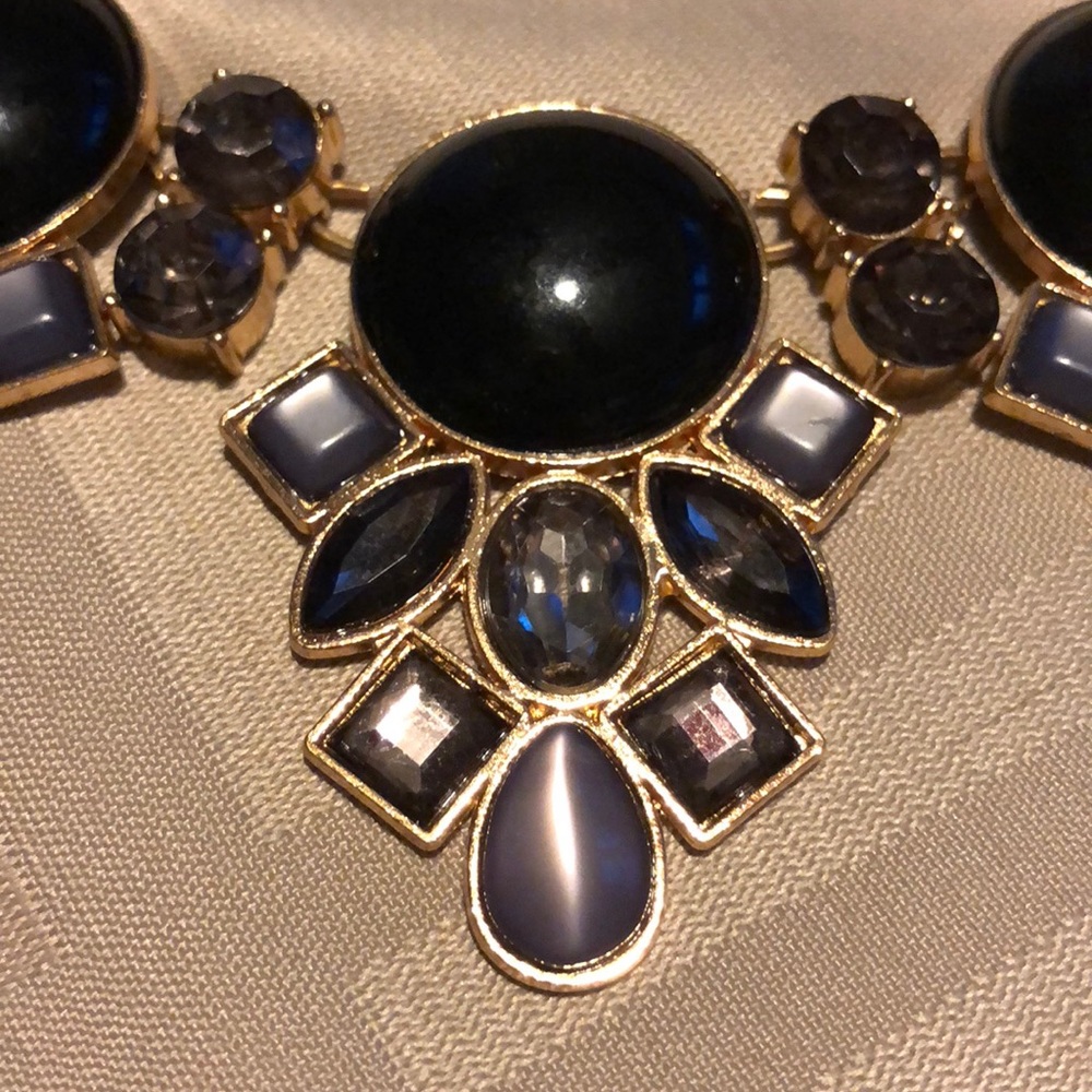 Necklace - Picture 2 of 2